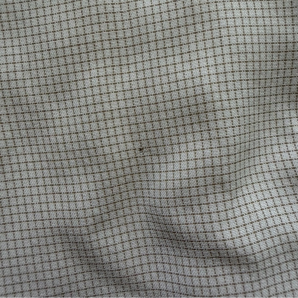button up - Picture 2 of 3